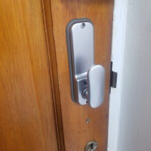 Number lock installation (Indoors)